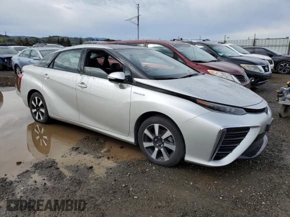 ✅ 2019 Toyota Mirai • VIN: JTDBVRBD5KA006484 • Lot: 38731574. Listed on Copart with 91,308 mi. Free auction sales archive from the USA and detailed vehicle history report at DreamBid. Image 4.