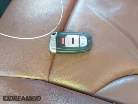 ✅ 2011 Audi Q5 Premium Plus • VIN: WA1LFBFP8BA024811 • Lot: 43607115. Listed on IAAI with 102,954 mi. Free auction sales archive from the USA and detailed vehicle history report at DreamBid. Image 11.