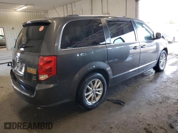 ✅ 2018 Dodge Grand Caravan SXT • VIN: 2C4RDGCG6JR264800 • Lot: 86268755. Listed on Copart with 102,551 mi. Free auction sales archive from the USA and detailed vehicle history report at DreamBid. Image 3.