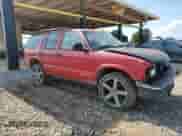 1995 Chevrolet Blazer z VIN 1GNCS13WXSK227918, wystawiony jako Copart lot #62003475 z przebiegiem 237 139 mil mil oraz Szkoda całkowita • Salvage title. Historia ofert i sprzedaży dostępna na DreamBid. Obrazek 4.