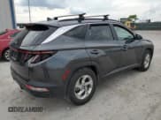 ✅ 2022 Hyundai Tucson SEL • VIN: 5NMJB3AE3NH131960 • Lot: 61069583. Wystawiony na Copart z przebiegiem 30 926 mil. Bezpłatny archiwum sprzedaży aukcyjnych z USA i szczegółowy raport historii pojazdu na DreamBid. Zdjęcie 3.