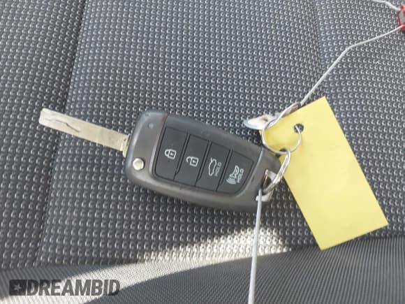 ✅ 2020 Hyundai Accent SEL • VIN: 3KPC24A66LE122102 • Лот: 39756581. Опубликован ранее на IAAI с пробегом 16 013 миль. Бесплатный доступ к архиву аукционных продаж из США и подробный отчёт об истории автомобиля на DreamBid. Изображение 11.