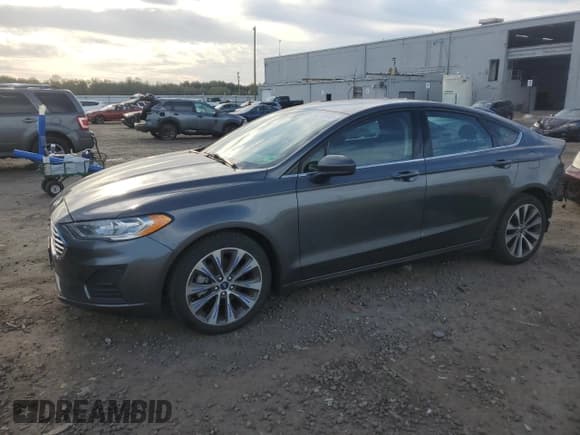 ✅ 2020 Ford Fusion SE • VIN: 3FA6P0T96LR191434 • Лот: 84210385. Опубликован ранее на Copart с пробегом 94 927 миль. Бесплатный доступ к архиву аукционных продаж из США и подробный отчёт об истории автомобиля на DreamBid. Изображение 1.