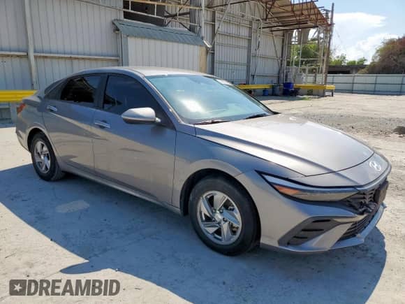 2024 Hyundai Elantra SE with VIN KMHLL4DGXRU792551, listed as a Copart auction lot 69826255 with 28,058 mi miles and Salvage title. Bid and sale history available at DreamBid. Image 4.