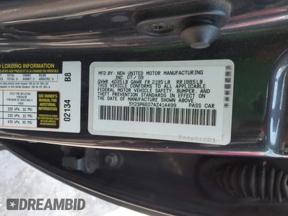 ✅ 2010 Pontiac Vibe 1SB • VIN: 5Y2SP6E07AZ414499 • Lot: 42458226. Listed on IAAI with 273,413 mi. Free auction sales archive from the USA and detailed vehicle history report at DreamBid. Image 9.