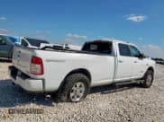 ✅ 2021 Ram 3500 Big Horn • VIN: 3C63R3HL7MG551764 • Lot: 81731235. Wystawiony na Copart z przebiegiem 146 796 mil. Bezpłatny archiwum sprzedaży aukcyjnych z USA i szczegółowy raport historii pojazdu na DreamBid. Zdjęcie 3.