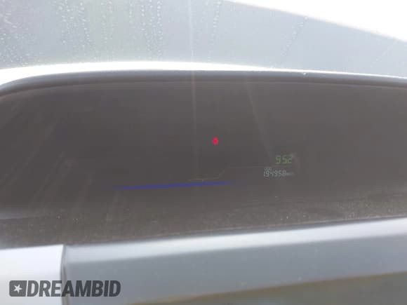 ✅ 2015 Toyota Prius Two • VIN: JTDZN3EUXFJ015856 • Lot: 42910012. Listed on IAAI with 194,958 mi. Free auction sales archive from the USA and detailed vehicle history report at DreamBid. Image 7.