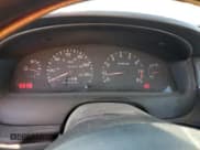 ✅ 1999 Nissan Sentra XE • VIN: 3N1AB41D6XL099057 • Лот: 93068445. Опубликован ранее на Copart с пробегом 110 293 миль. Бесплатный доступ к архиву аукционных продаж из США и подробный отчёт об истории автомобиля на DreamBid. Изображение 9.