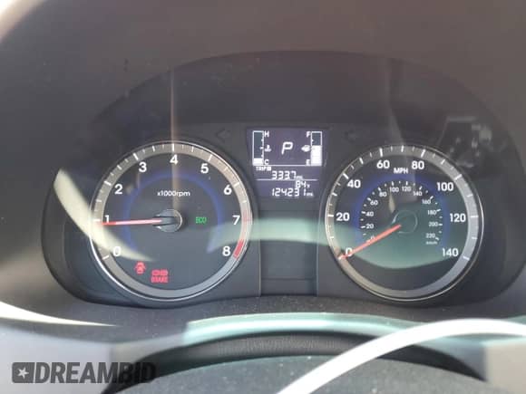 ✅ 2015 Hyundai Accent Sport • VIN: KMHCU5AE1FU205056 • Lot: 71083045. Wystawiony na Copart z przebiegiem 124 231 mil. Bezpłatny archiwum sprzedaży aukcyjnych z USA i szczegółowy raport historii pojazdu na DreamBid. Zdjęcie 9.