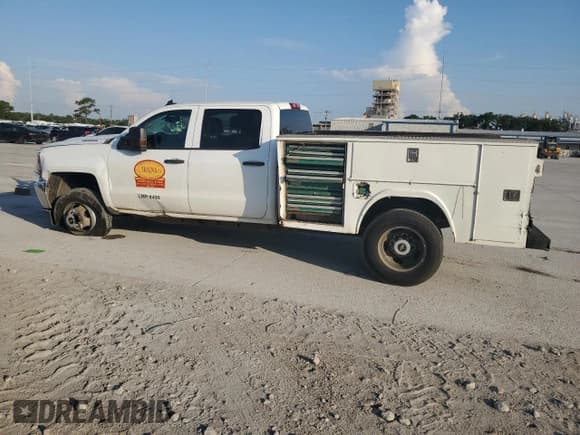 ✅ 2019 Chevrolet Silverado 1500 • VIN: 1GC4CVEY6KF219582 • Lot: 62074065. Wystawiony na Copart z przebiegiem 166 602 mil. Bezpłatny archiwum sprzedaży aukcyjnych z USA i szczegółowy raport historii pojazdu na DreamBid. Zdjęcie 2.