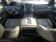 ✅ 2015 Chevrolet Suburban LTZ • VIN: 1GNSCKKC0FR552631 • Lot: 82157695. Wystawiony na Copart z przebiegiem 173 238 mil. Bezpłatny archiwum sprzedaży aukcyjnych z USA i szczegółowy raport historii pojazdu na DreamBid. Zdjęcie 8.