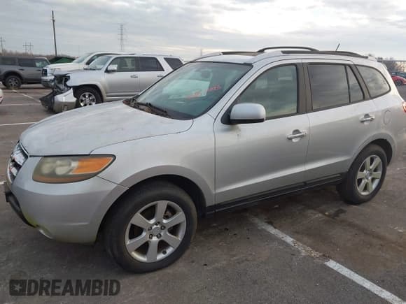 ✅ 2007 Hyundai Santa Fe SE • VIN: 5NMSH73E87H061267 • Lot: 43852443. Listed on IAAI with 377,237 mi. Free auction sales archive from the USA and detailed vehicle history report at DreamBid. Image 2.