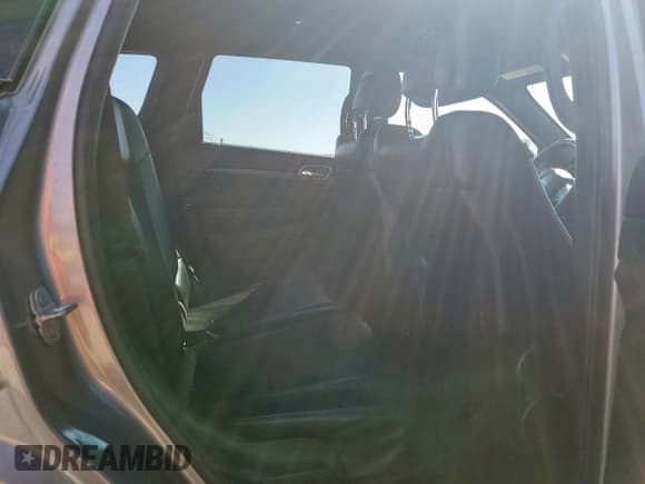 ✅ 2019 Jeep Grand Cherokee Altitude • VIN: 1C4RJEAG3KC615415 • Lot: 84956095. Listed on Copart with 93,933 mi. Free auction sales archive from the USA and detailed vehicle history report at DreamBid. Image 11.