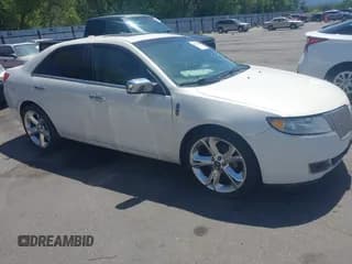 ✅ 2011 Lincoln MKZ • VIN: 3LNHL2JC2BR772688 • Лот: 42525389. Опубликован ранее на IAAI с пробегом 127 530 миль. Бесплатный доступ к архиву аукционных продаж из США и подробный отчёт об истории автомобиля на DreamBid. Изображение 1.