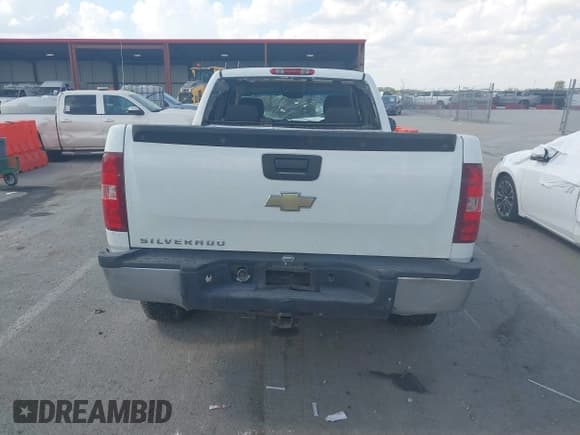✅ 2009 Chevrolet Silverado 1500 Work Truck • VIN: 1GCEC19X99Z139393 • Lot: 43341180. Listed on IAAI with 203,296 mi. Free auction sales archive from the USA and detailed vehicle history report at DreamBid. Image 16.