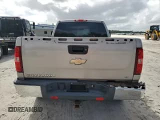 ✅ 2008 Chevrolet Silverado 1500 1LT • VIN: 1GCEC19J08Z275261 • Lot: 77255394. Listed on Copart with 140,393 mi. Free auction sales archive from the USA and detailed vehicle history report at DreamBid. Image 6.