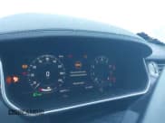 ✅ 2019 Land Rover Range Rover • VIN: SALGS2RE9KA528385 • Lot: 41018765. Wystawiony na IAAI z przebiegiem 62 773 mil. Bezpłatny archiwum sprzedaży aukcyjnych z USA i szczegółowy raport historii pojazdu na DreamBid. Zdjęcie 7.