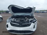 ✅ 2022 Buick Envision Preferred • VIN: LRBAZLR44ND126457 • Лот: 42116322. Опубликован ранее на IAAI с пробегом 21 450 миль. Бесплатный доступ к архиву аукционных продаж из США и подробный отчёт об истории автомобиля на DreamBid. Изображение 6.