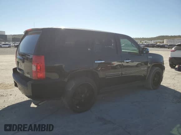 2008 Chevrolet Tahoe с VIN 1GNFC13568R228372, выставлен на аукционе Copart как лот 91379405 с пробегом 187 699 миль миль и Чистый • Clean title. История ставок и продаж доступна на DreamBid. Изображение 3.