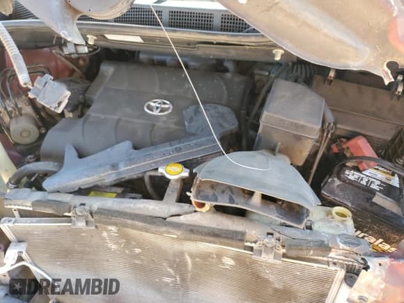 ✅ 2011 Toyota Sienna LE • VIN: 5TDKK3DC0BS103251 • Lot: 82477175. Wystawiony na Copart z przebiegiem 156 846 mil. Bezpłatny archiwum sprzedaży aukcyjnych z USA i szczegółowy raport historii pojazdu na DreamBid. Zdjęcie 12.