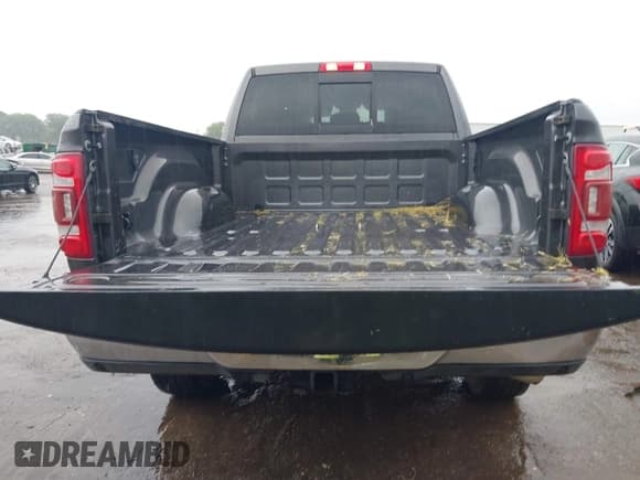 ✅ 2022 Ram 2500 Laramie • VIN: 3C6UR5FL0NG184162 • Лот: 43062757. Опубликован ранее на IAAI с пробегом 106 844 миль. Бесплатный доступ к архиву аукционных продаж из США и подробный отчёт об истории автомобиля на DreamBid. Изображение 16.