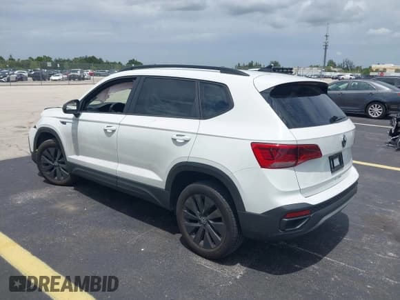 ✅ 2023 Volkswagen Taos S • VIN: 3VVCX7B25PM343234 • Lot: 43095868. Wystawiony na IAAI z przebiegiem 20 221 mil. Bezpłatny archiwum sprzedaży aukcyjnych z USA i szczegółowy raport historii pojazdu na DreamBid. Zdjęcie 3.