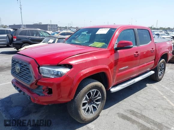 ✅ 2020 Toyota Tacoma SR5 • VIN: 3TMAZ5CN1LM139635 • Lot: 42313763. Wystawiony na IAAI z przebiegiem 72 752 mil. Bezpłatny archiwum sprzedaży aukcyjnych z USA i szczegółowy raport historii pojazdu na DreamBid. Zdjęcie 17.