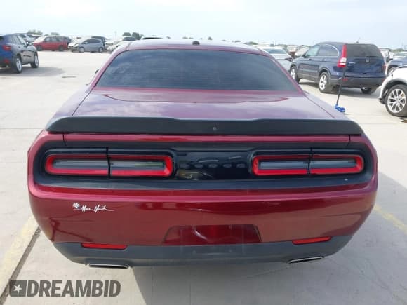 ✅ 2020 Dodge Challenger SXT • VIN: 2C3CDZAG5LH184776 • Lot: 43337407. Wystawiony na IAAI z przebiegiem 98 315 mil. Bezpłatny archiwum sprzedaży aukcyjnych z USA i szczegółowy raport historii pojazdu na DreamBid. Zdjęcie 16.