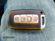 ✅ 2013 Hyundai Veloster Turbo • VIN: KMHTC6AE2DU132625 • Lot: 41229367. Wystawiony na IAAI z przebiegiem 113 077 mil. Bezpłatny archiwum sprzedaży aukcyjnych z USA i szczegółowy raport historii pojazdu na DreamBid. Zdjęcie 11.