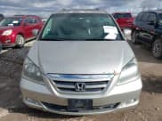 ✅ 2006 Honda Odyssey Touring • VIN: 5FNRL38886B103624 • Lot: 43699286. Wystawiony na IAAI z przebiegiem 209 361 mil. Bezpłatny archiwum sprzedaży aukcyjnych z USA i szczegółowy raport historii pojazdu na DreamBid. Zdjęcie 6.