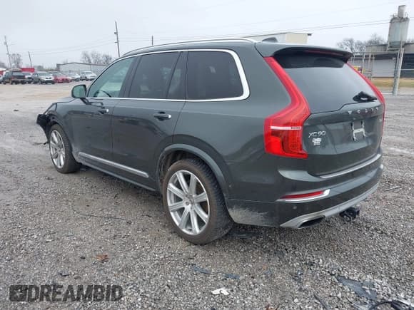 ✅ 2018 Volvo XC90 Inscription • VIN: YV4A22PL4J1207297 • Lot: 43761145. Listed on IAAI with 128,601 mi. Free auction sales archive from the USA and detailed vehicle history report at DreamBid. Image 3.