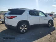 ✅ 2019 Chevrolet Traverse LT • VIN: 1GNEVHKW2KJ156469 • Lot: 56060414. Wystawiony na Copart z przebiegiem 90 772 mil. Bezpłatny archiwum sprzedaży aukcyjnych z USA i szczegółowy raport historii pojazdu na DreamBid. Zdjęcie 3.