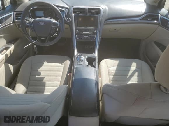 ✅ 2020 Ford Fusion SE • VIN: 3FA6P0H74LR240993 • Lot: 85189205. Listed on Copart with 79,957 mi. Free auction sales archive from the USA and detailed vehicle history report at DreamBid. Image 8.