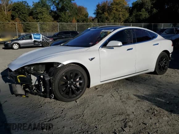 ✅ 2017 Tesla Model S 60 • VIN: 5YJSA1E18HF209285 • Lot: 86659065. Listed on Copart with 88,687 mi. Free auction sales archive from the USA and detailed vehicle history report at DreamBid. Image 1.