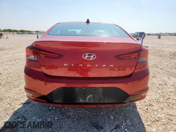 ✅ 2020 Hyundai Elantra SEL • VIN: 5NPD84LF5LH521353 • Лот: 80172935. Размещён на Copart с пробегом 84 760 миль миль. Получите бесплатный доступ к архиву аукционных продаж из США и посмотрите подробный отчёт об истории автомобиля на DreamBid. Изображение 6.