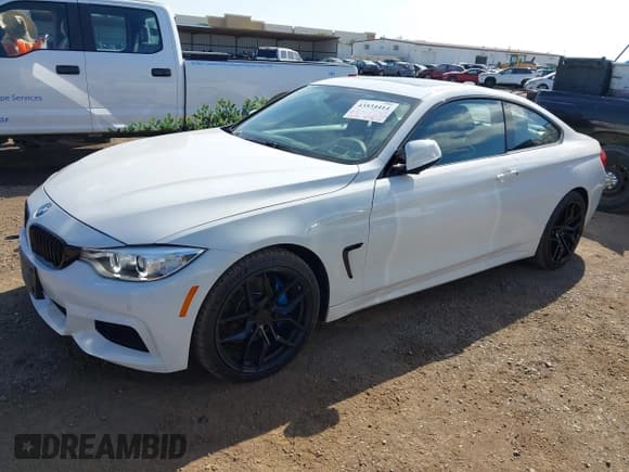 ✅ 2014 BMW 4 Series 435i xDrive • VIN: WBA3R5C57EK188516 • Lot: 43534414. Wystawiony na IAAI z przebiegiem 114 786 mil. Bezpłatny archiwum sprzedaży aukcyjnych z USA i szczegółowy raport historii pojazdu na DreamBid. Zdjęcie 2.