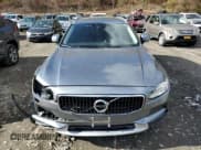 ✅ 2017 Volvo V90 • VIN: YV4A22NL2H1006186 • Лот: 80231784. Опубликован ранее на Copart с пробегом 79 486 миль. Бесплатный доступ к архиву аукционных продаж из США и подробный отчёт об истории автомобиля на DreamBid. Изображение 5.
