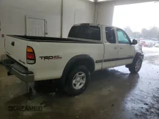 ✅ 2002 Toyota Tundra SR5 • VIN: 5TBBT44152S228997 • Lot: 90256145. Listed on Copart with 126,167 mi. Free auction sales archive from the USA and detailed vehicle history report at DreamBid. Image 3.