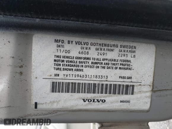 ✅ 2001 Volvo S80 • VIN: YV1TS94D311183313 • Lot: 42416606. Listed on IAAI with 303,697 mi. Free auction sales archive from the USA and detailed vehicle history report at DreamBid. Image 9.