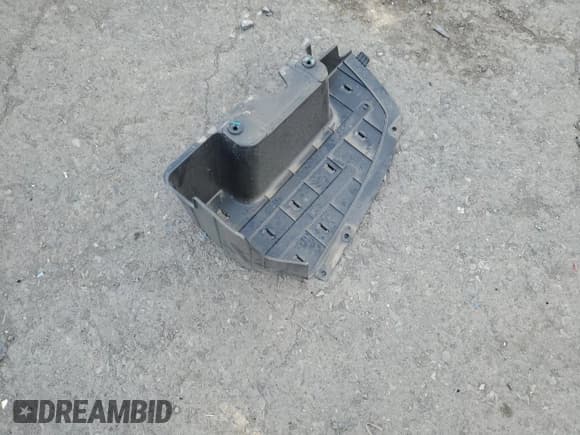 ✅ 2025 Kia Sorento S • VIN: 5XYRL4JC2SG341427 • Lot: 84793845. Listed on Copart with 6,522 mi. Free auction sales archive from the USA and detailed vehicle history report at DreamBid. Image 12.