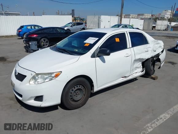 ✅ 2009 Toyota Corolla • VIN: JTDBL40E199032094 • Lot: 43346688. Wystawiony na IAAI z przebiegiem 264 863 mil. Bezpłatny archiwum sprzedaży aukcyjnych z USA i szczegółowy raport historii pojazdu na DreamBid. Zdjęcie 2.