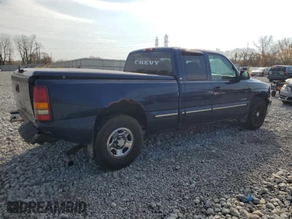 ✅ 2001 Chevrolet Silverado 1500 • VIN: 2GCEC19W411359870 • Лот: 78019274. Опубликован ранее на Copart с пробегом 135 752 миль. Бесплатный доступ к архиву аукционных продаж из США и подробный отчёт об истории автомобиля на DreamBid. Изображение 3.