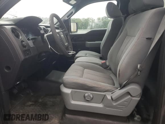 ✅ 2011 Ford F-150 XL • VIN: 1FTNF1CFXBKD72124 • Lot: 64667575. Listed on Copart with 194,355 mi. Free auction sales archive from the USA and detailed vehicle history report at DreamBid. Image 7.