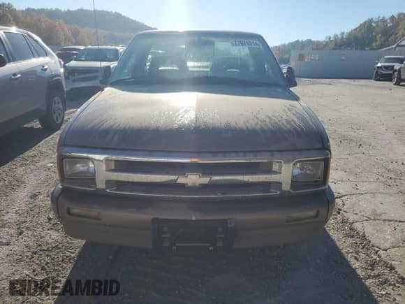 1996 Chevrolet S-10 с VIN 1GCCS1440TK187565, выставлен на аукционе Copart как лот 77079314 с пробегом 158 738 миль миль и Списание • Salvage title. История ставок и продаж доступна на DreamBid. Изображение 5.