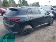 ✅ 2023 Buick Envision Essence • VIN: LRBFZPR48PD076338 • Lot: 42011071. Wystawiony na IAAI z przebiegiem 22 120 mil. Bezpłatny archiwum sprzedaży aukcyjnych z USA i szczegółowy raport historii pojazdu na DreamBid. Zdjęcie 4.