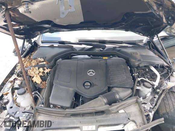 ✅ 2022 Mercedes-Benz C 300 • VIN: W1KAF4HB8NR053120 • Lot: 39848807. Wystawiony na IAAI z przebiegiem 26 483 mil. Bezpłatny archiwum sprzedaży aukcyjnych z USA i szczegółowy raport historii pojazdu na DreamBid. Zdjęcie 10.