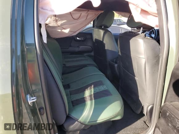 ✅ 2021 Toyota Tacoma TRD Off Road • VIN: 3TMCZ5AN1MM418130 • Lot: 89563635. Wystawiony na Copart z przebiegiem 110 538 mil. Bezpłatny archiwum sprzedaży aukcyjnych z USA i szczegółowy raport historii pojazdu na DreamBid. Zdjęcie 10.