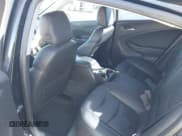 ✅ 2019 Chevrolet Volt LT • VIN: 1G1RC6S57KU131750 • Lot: 43582056. Wystawiony na IAAI z przebiegiem 140 718 mil. Bezpłatny archiwum sprzedaży aukcyjnych z USA i szczegółowy raport historii pojazdu na DreamBid. Zdjęcie 8.