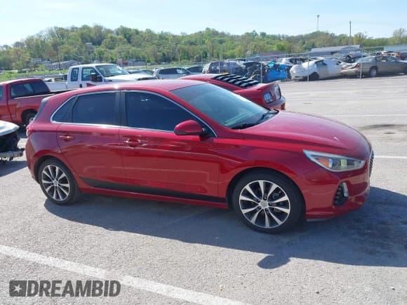 ✅ 2019 Hyundai Elantra • VIN: KMHH35LE7KU094657 • Lot: 42083354. Listed on IAAI with 97,171 mi. Free auction sales archive from the USA and detailed vehicle history report at DreamBid. Image 13.