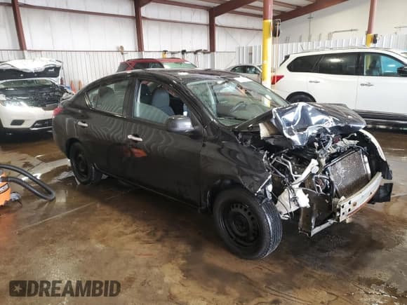 ✅ 2014 Nissan Versa SV • VIN: 3N1CN7AP9EL818455 • Лот: 91809835. Опубликован ранее на Copart с пробегом Не указан. Бесплатный доступ к архиву аукционных продаж из США и подробный отчёт об истории автомобиля на DreamBid. Изображение 4.